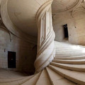 Staircase_designed_by_Leonardo_da_Vinci,_1516.jpg