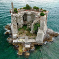 Torre_Scola,_Italy.jpg